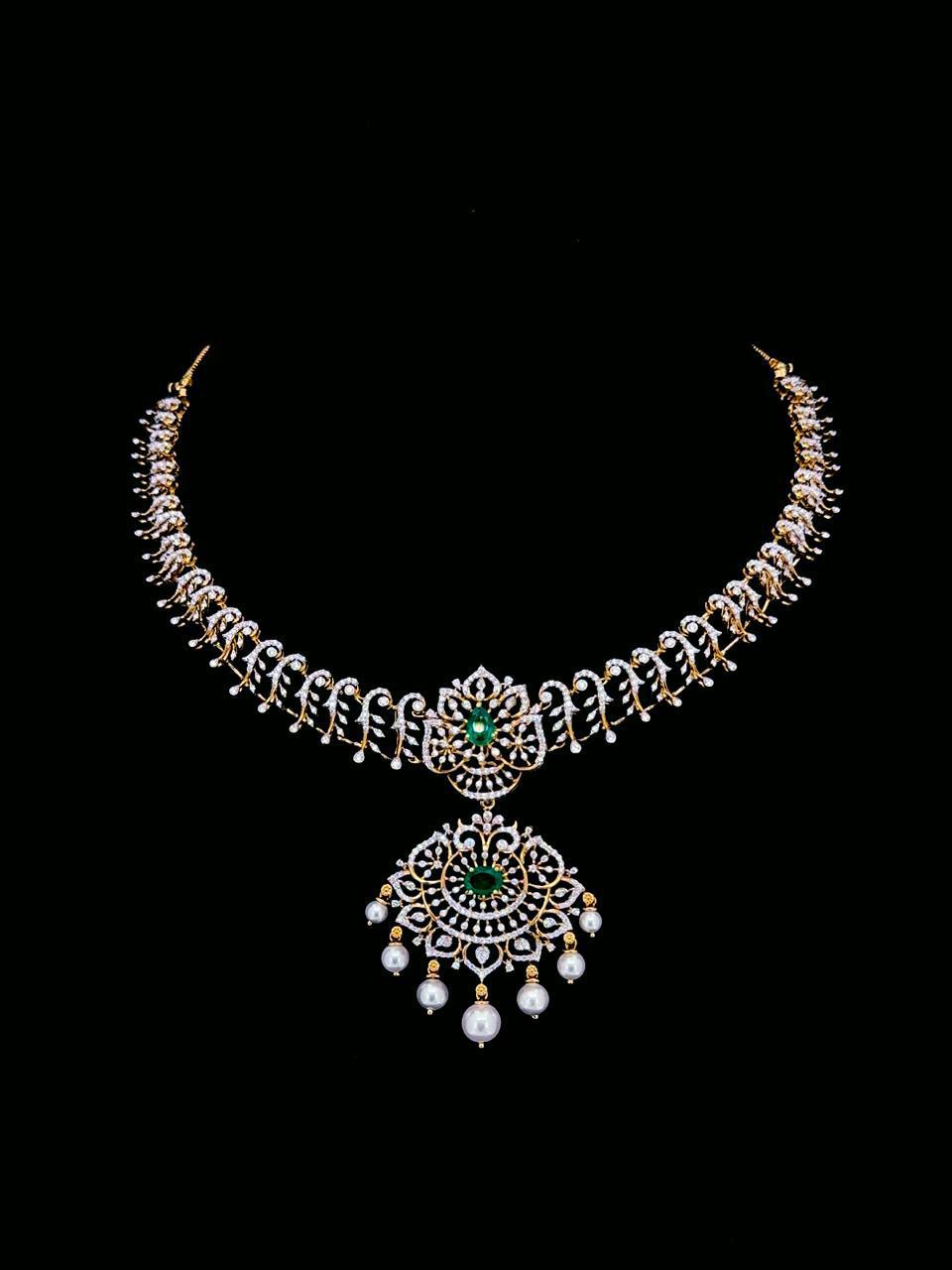 Brinda Gold and Diamonds - Gold Diamond Pendant Necklace